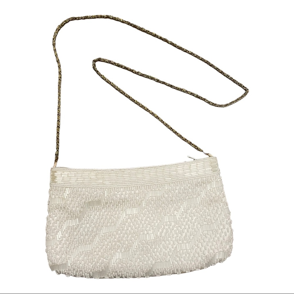 Vintage handmade white beaded purse-chain Macau